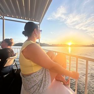 Meet your Posher, Denise